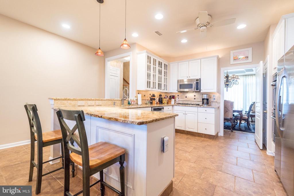 374 PRIMROSE DRIVE