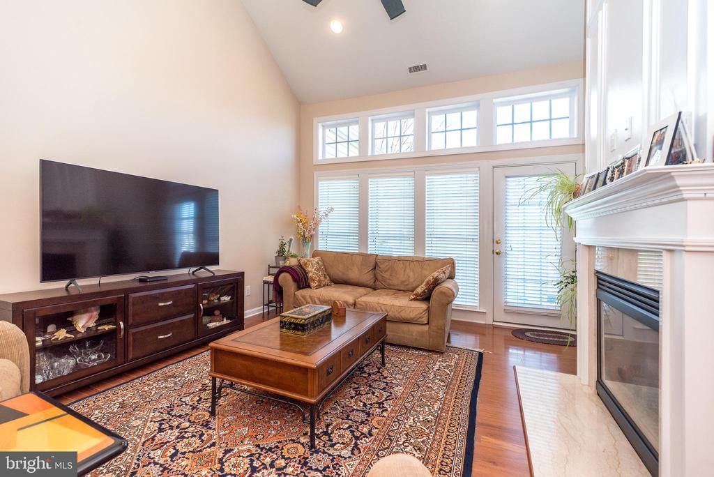 374 PRIMROSE DRIVE