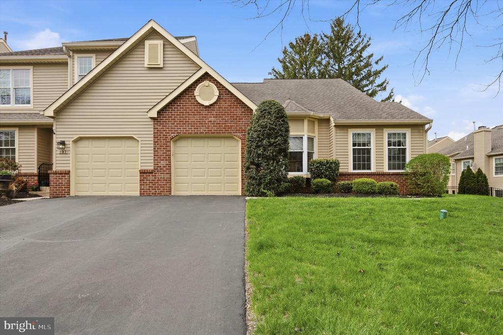 199 PINECREST LANE