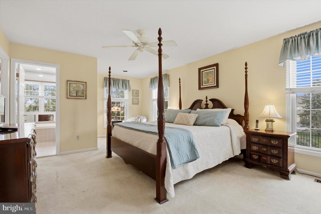199 PINECREST LANE