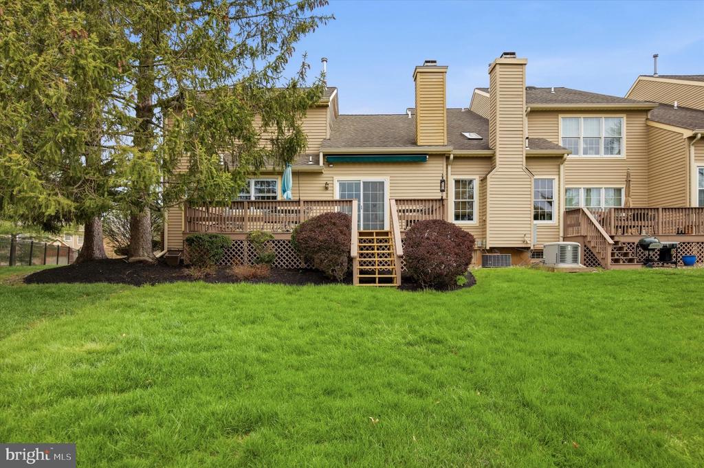 199 PINECREST LANE
