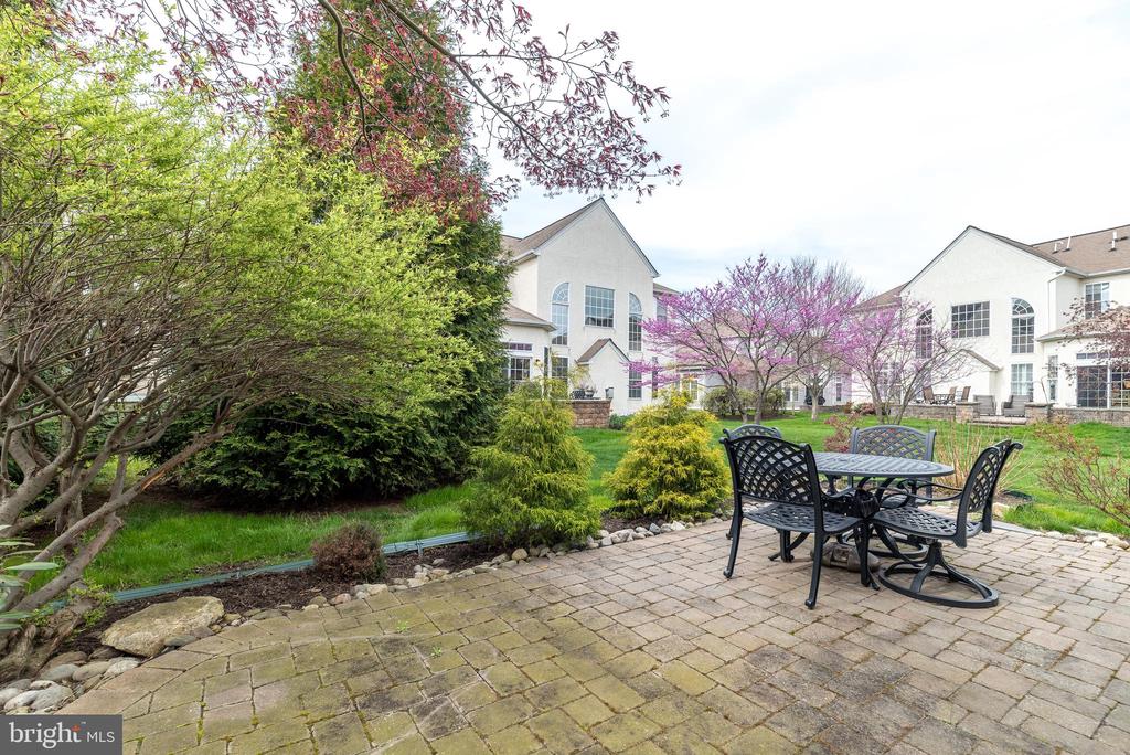 131 MAHOGANY WAY
