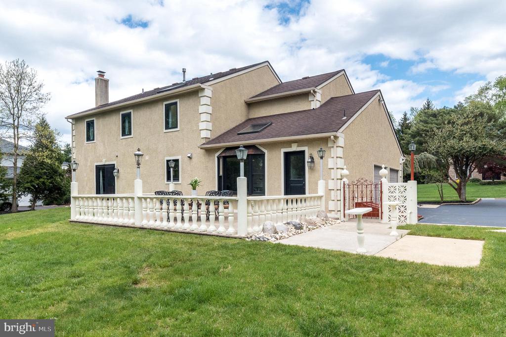 1608 BRITTANY DRIVE
