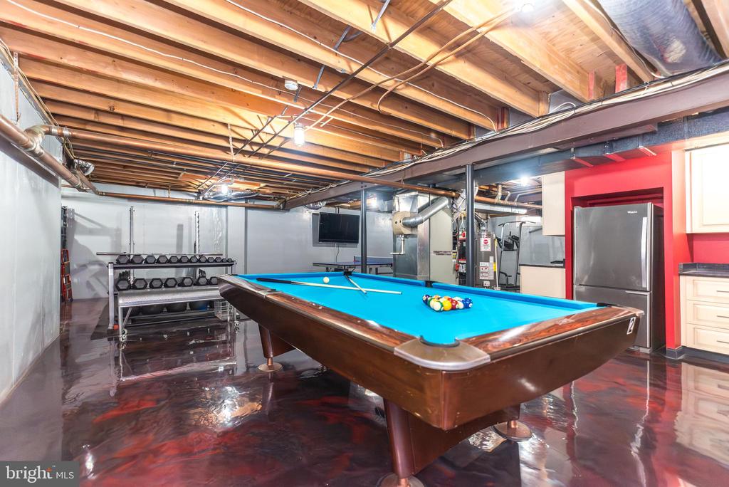 1608 BRITTANY DRIVE