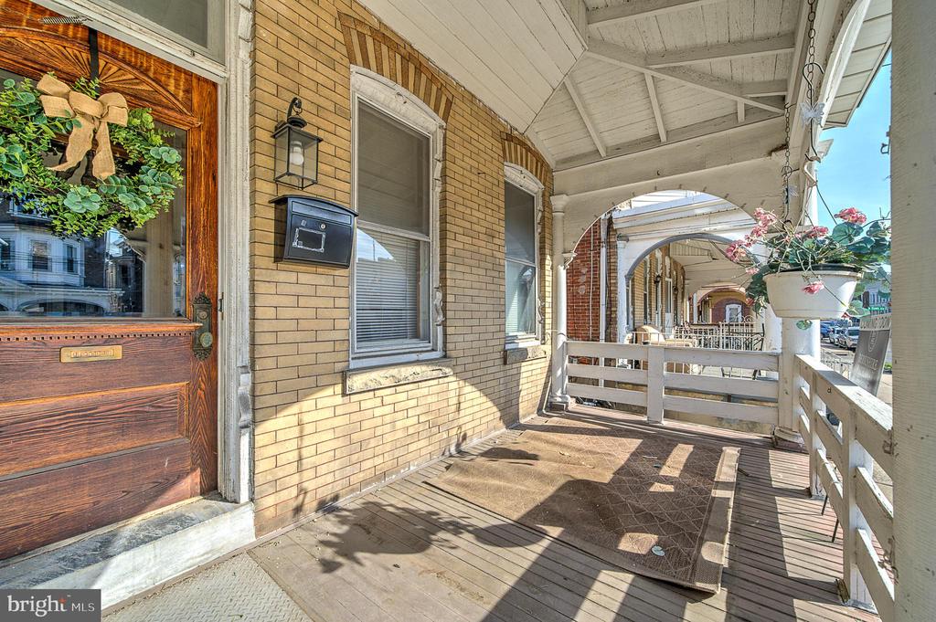 541 GEORGE STREET