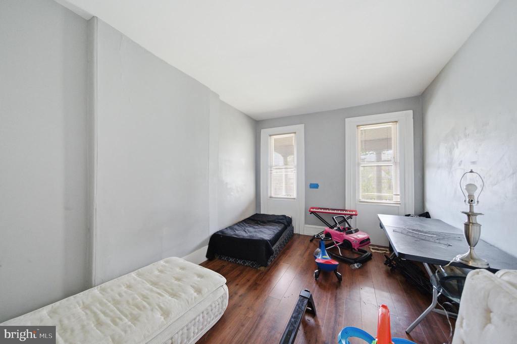 112 HAWS AVENUE
