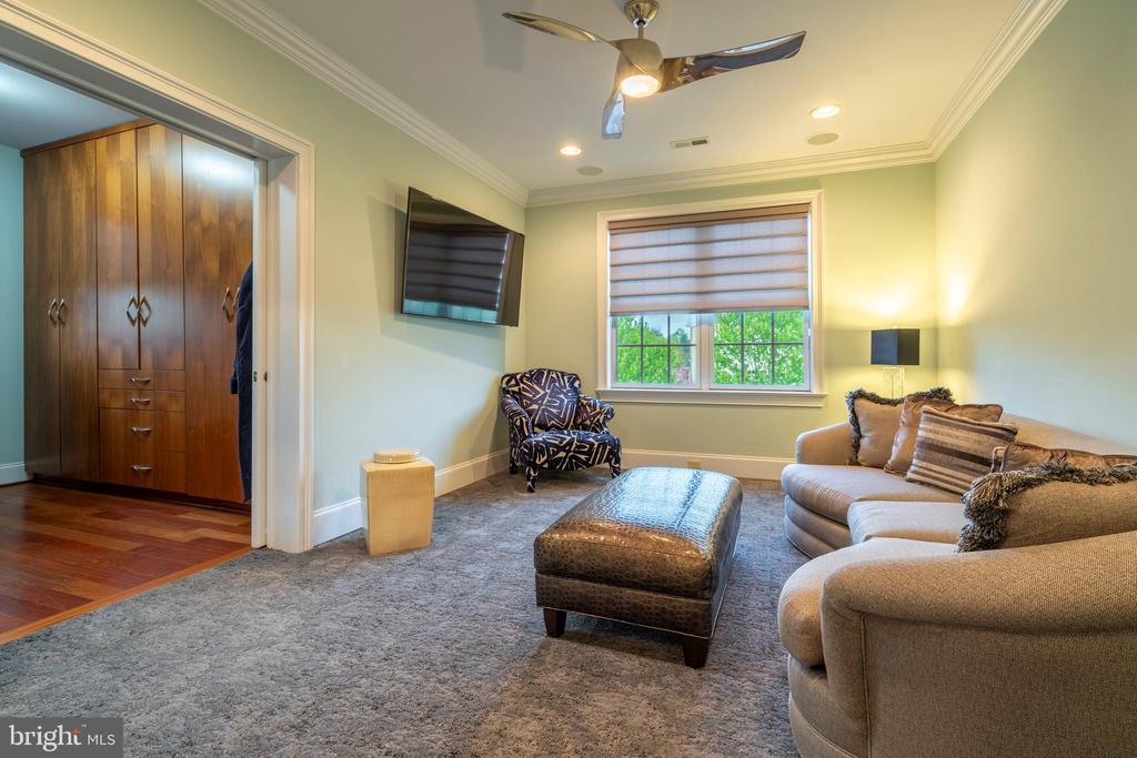 301 JULIAN COURT