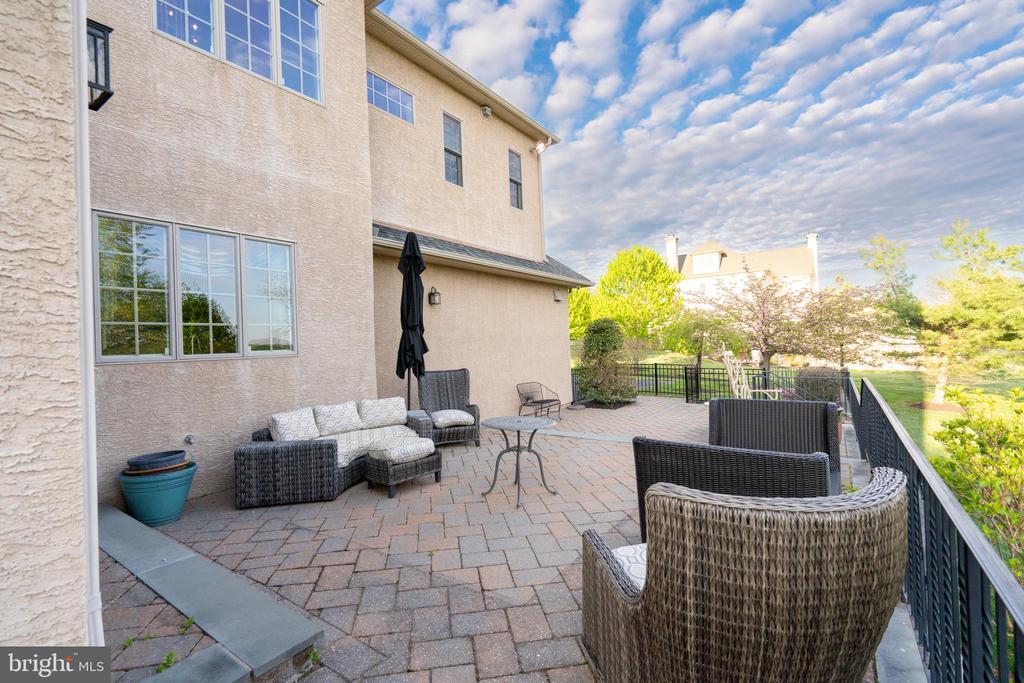 301 JULIAN COURT