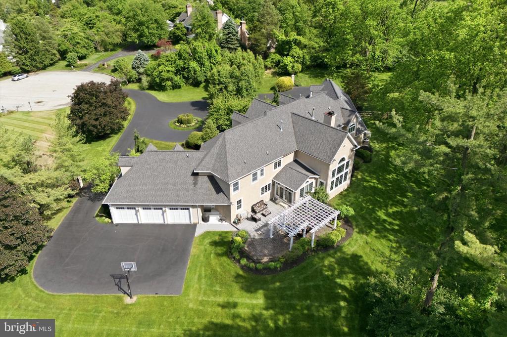 5 WINGATE COURT