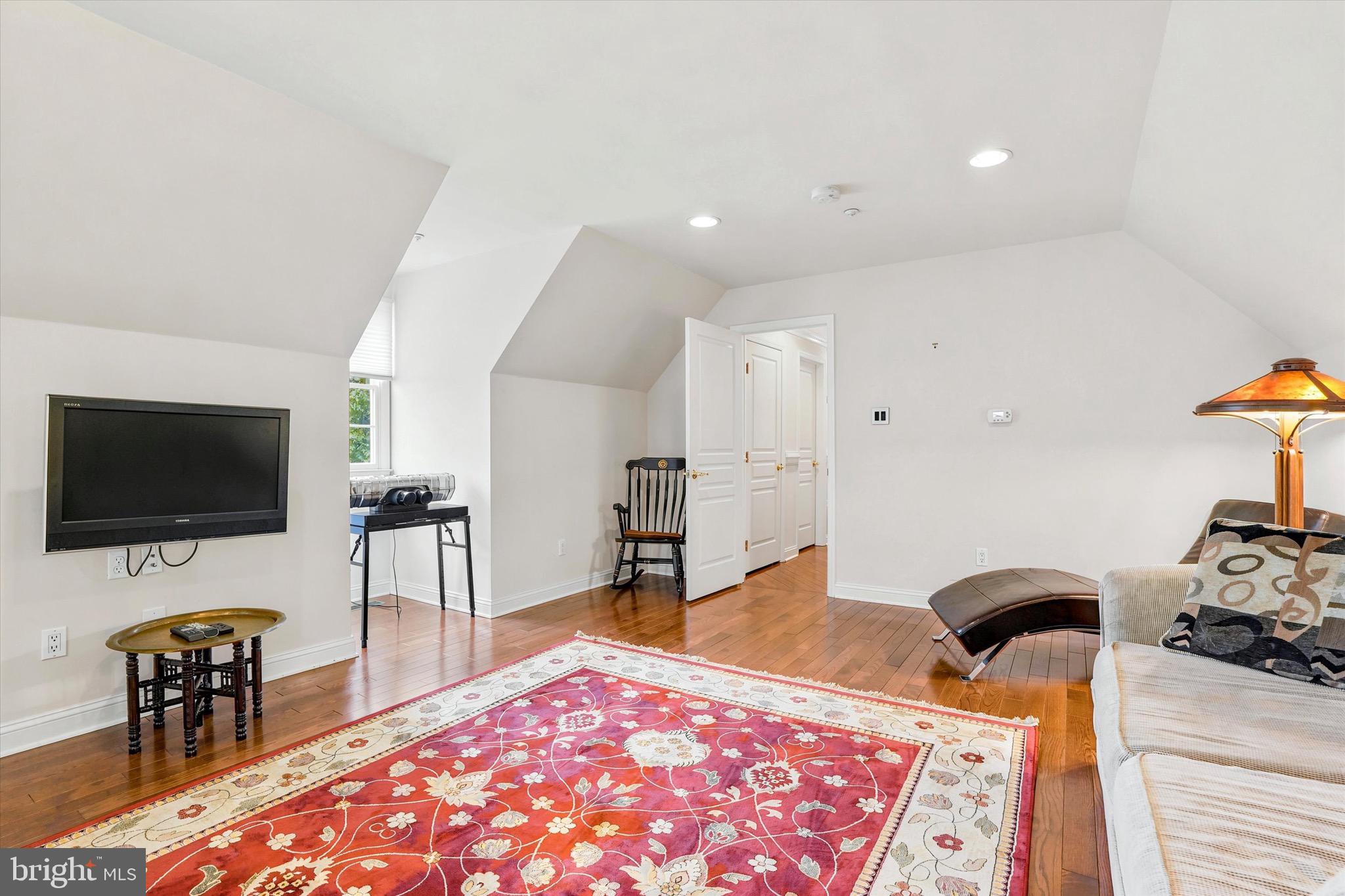 5 WINGATE COURT