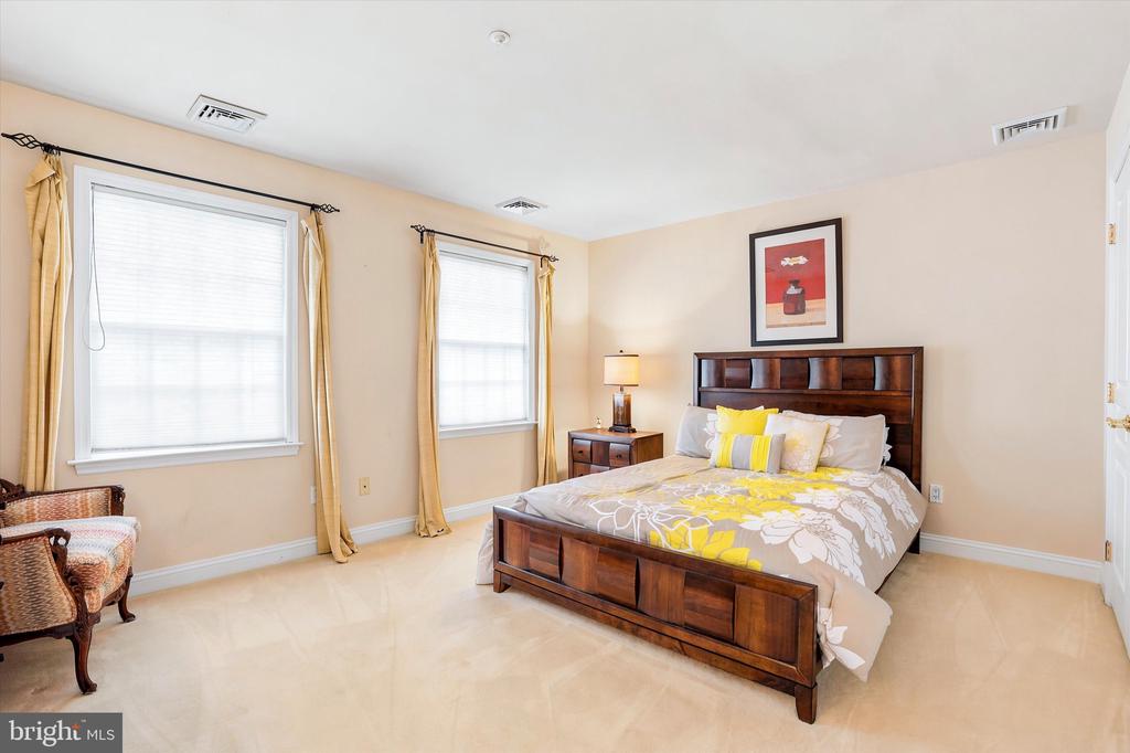 5 WINGATE COURT