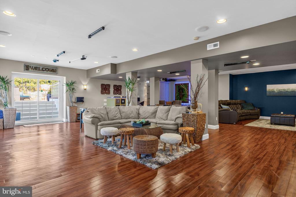 929 PUTTING GREEN CIRCLE