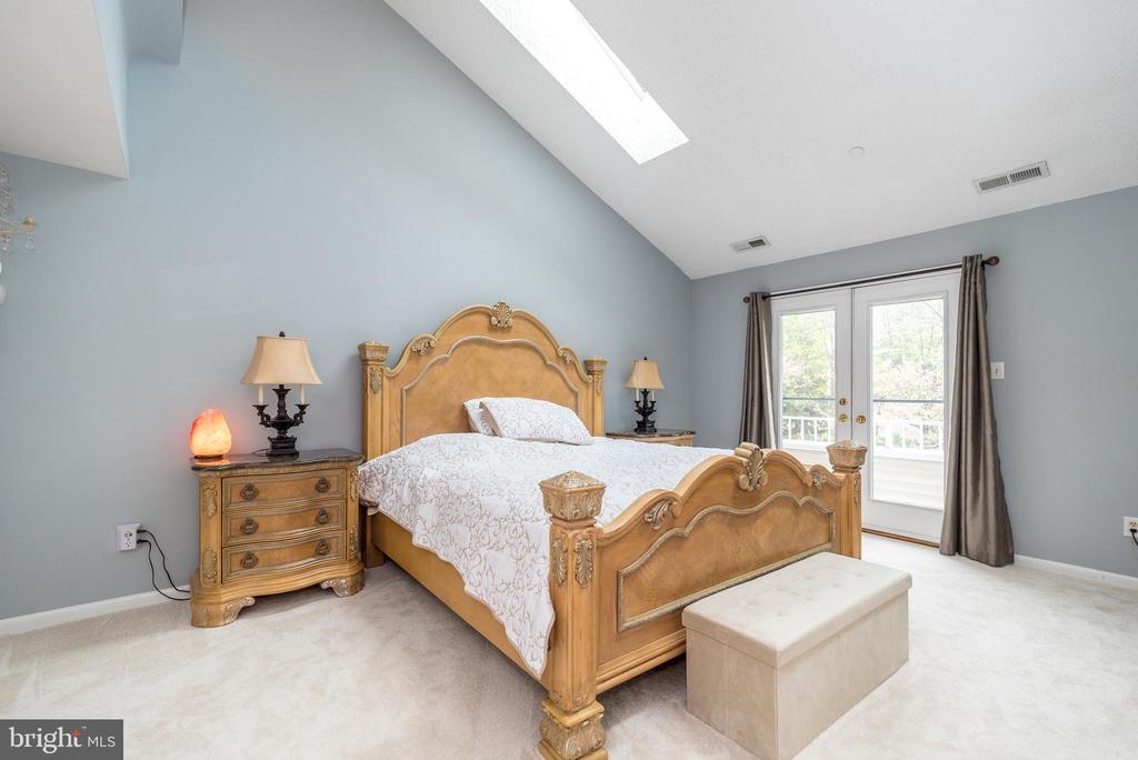 3606 ELIZABETHS COURT 3606