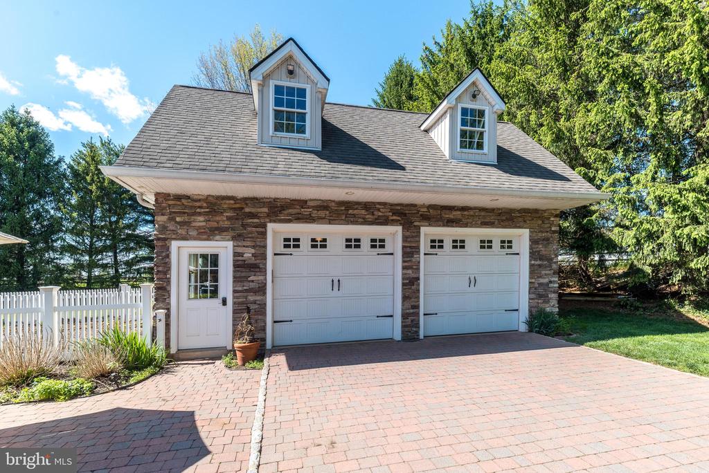 2047 SHEARER ROAD