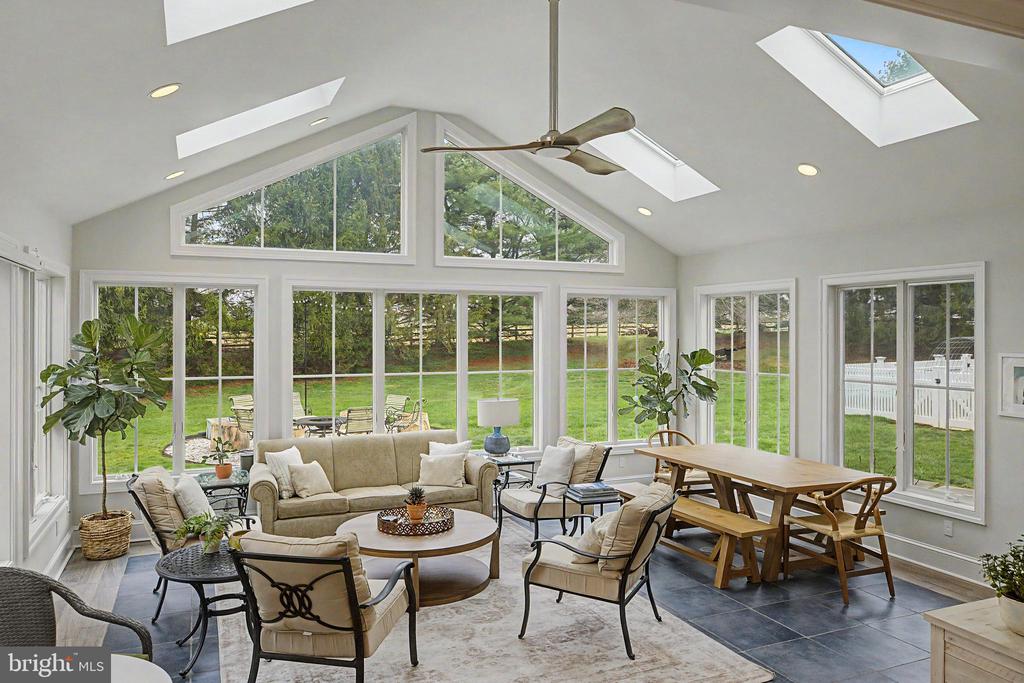 2047 SHEARER ROAD