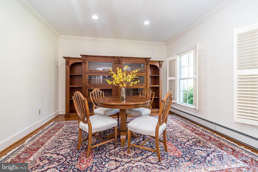 2047 SHEARER ROAD