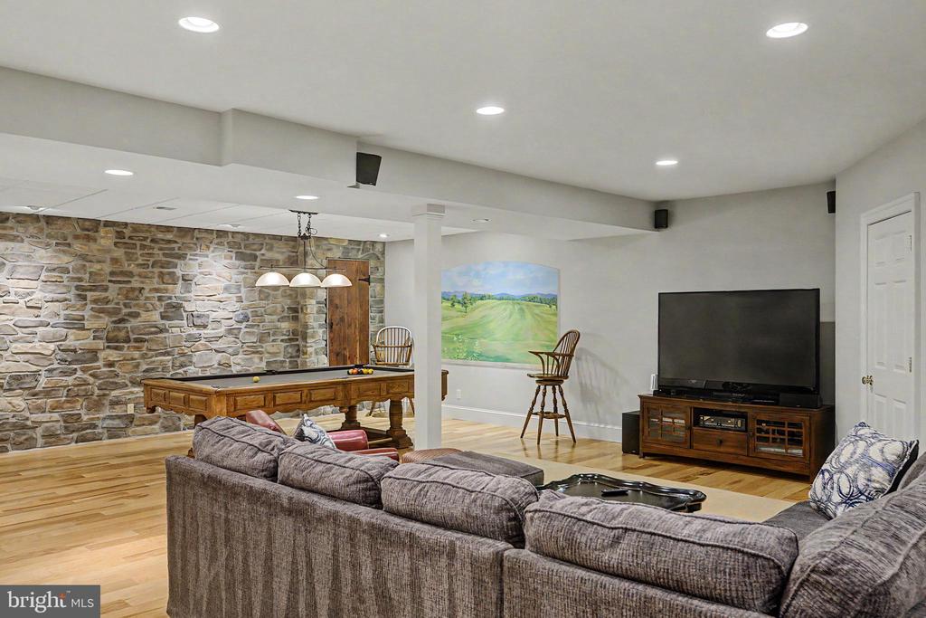 2047 SHEARER ROAD