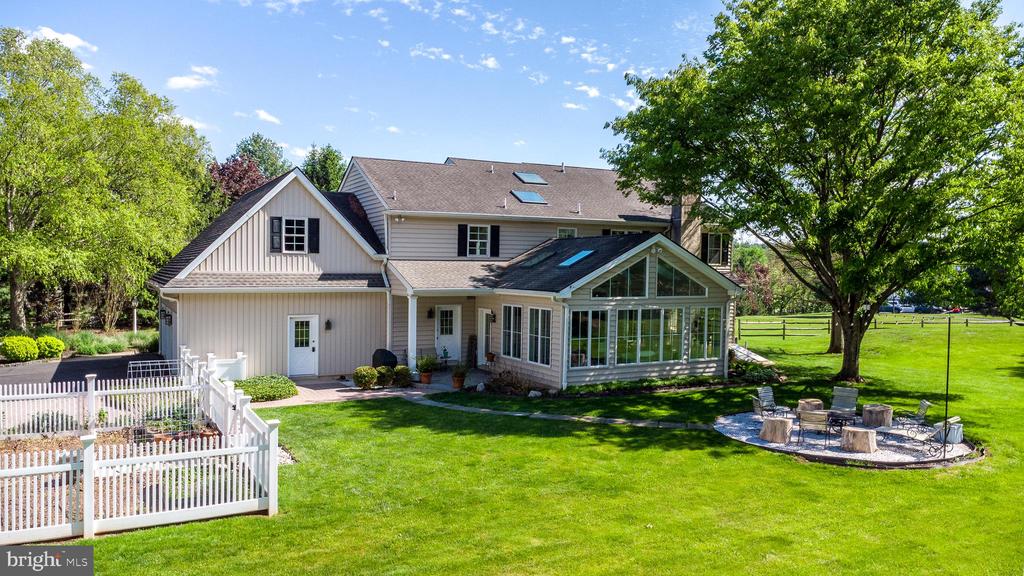 2047 SHEARER ROAD