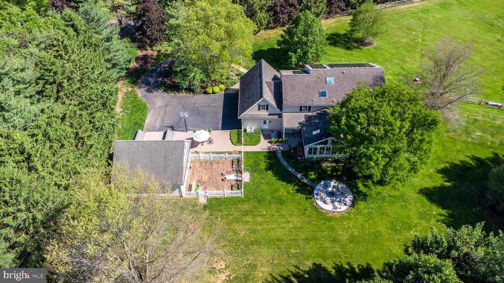 2047 SHEARER ROAD