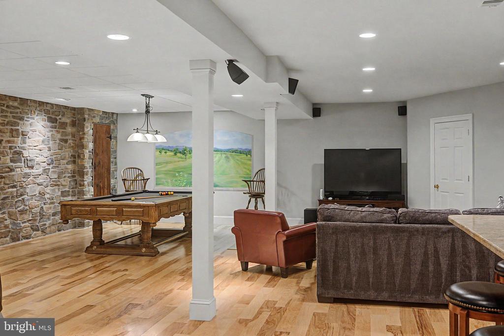 2047 SHEARER ROAD