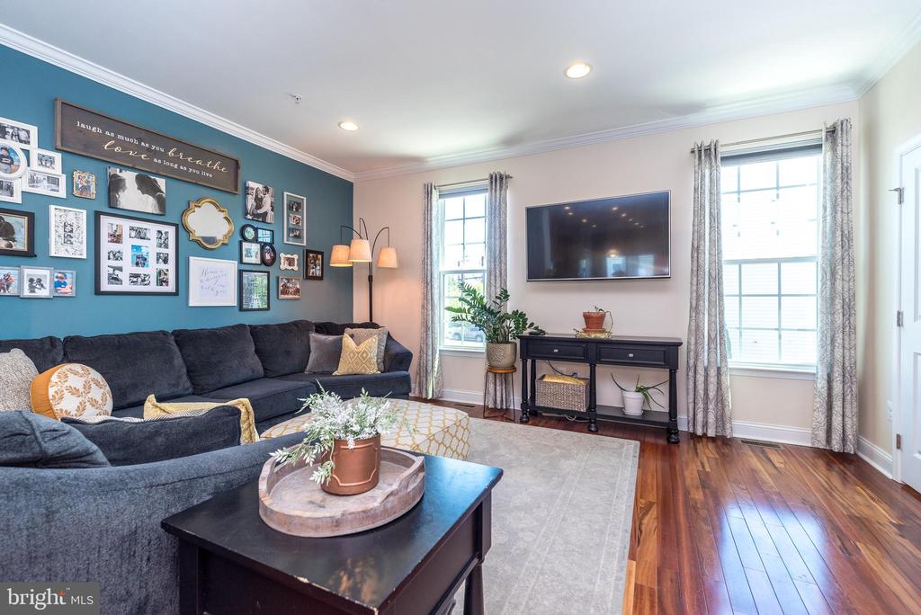 314 ALMOND DRIVE