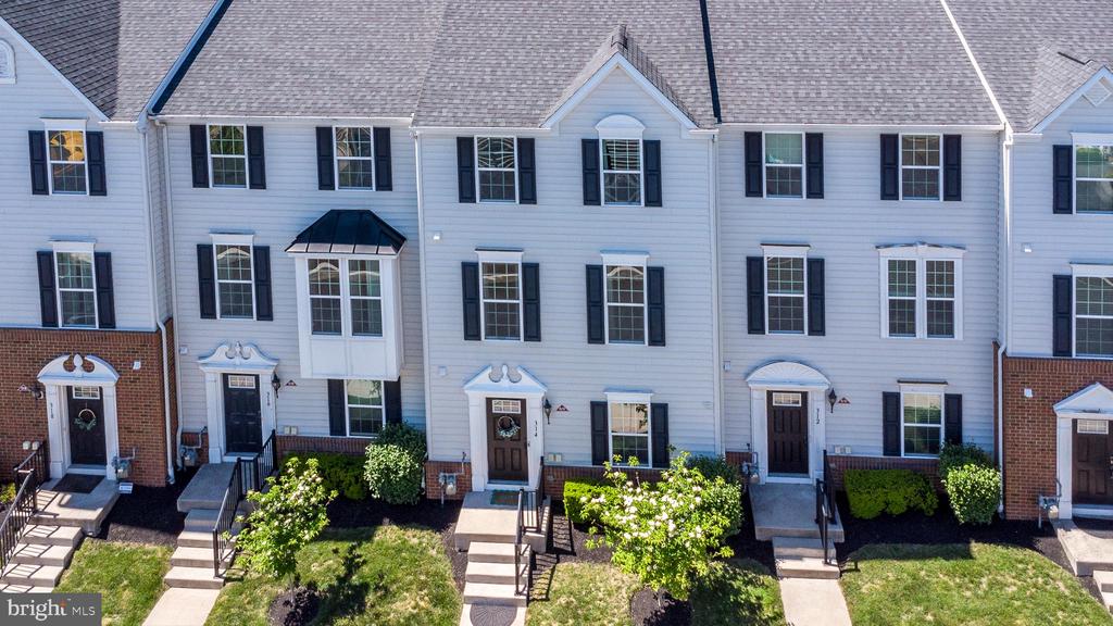 314 ALMOND DRIVE