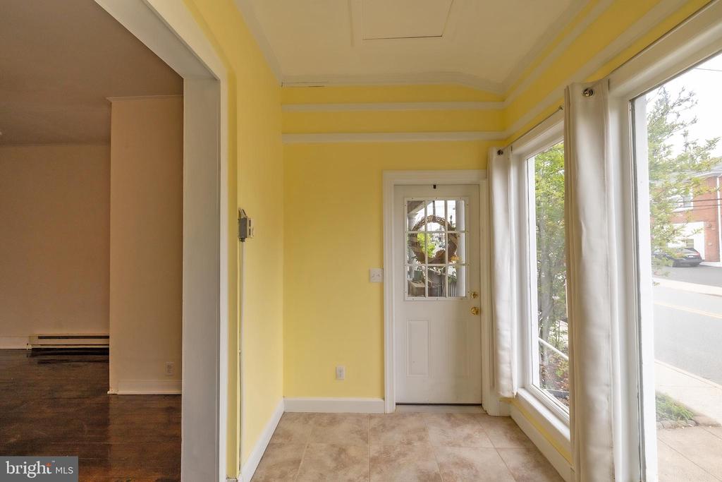 551 MAIN STREET
