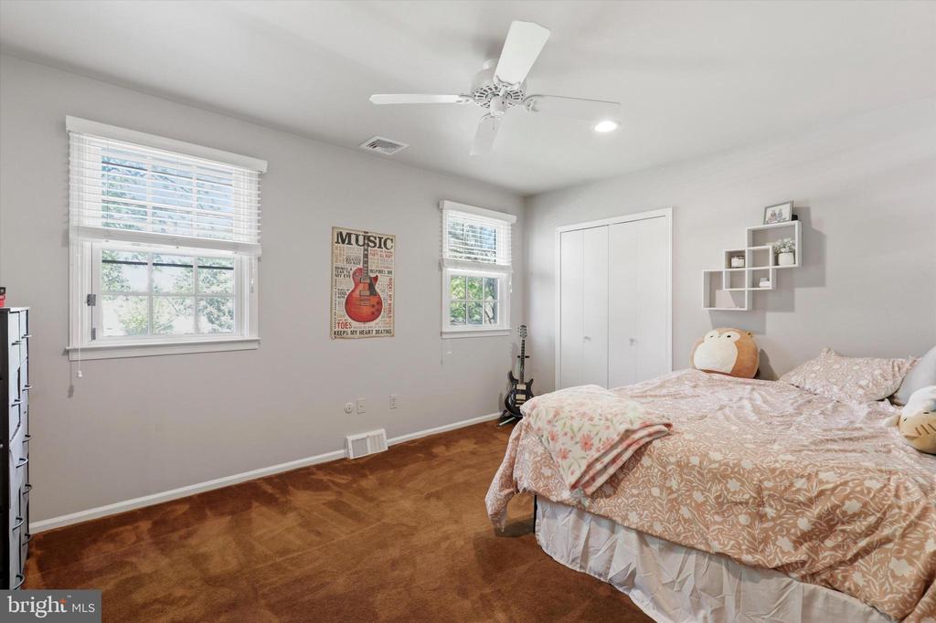 746 WRIGHT DRIVE