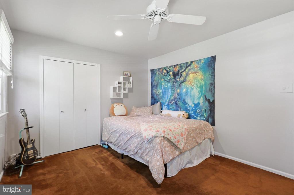 746 WRIGHT DRIVE