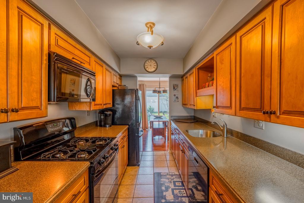 144 HUNT DRIVE