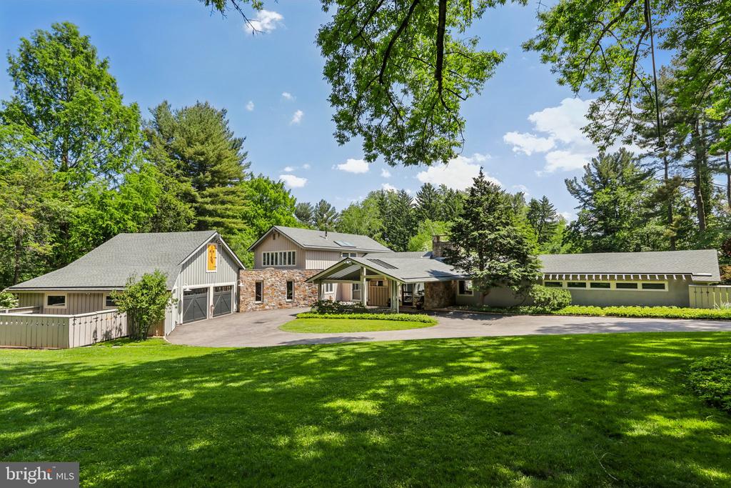 1673 PAPER MILL ROAD