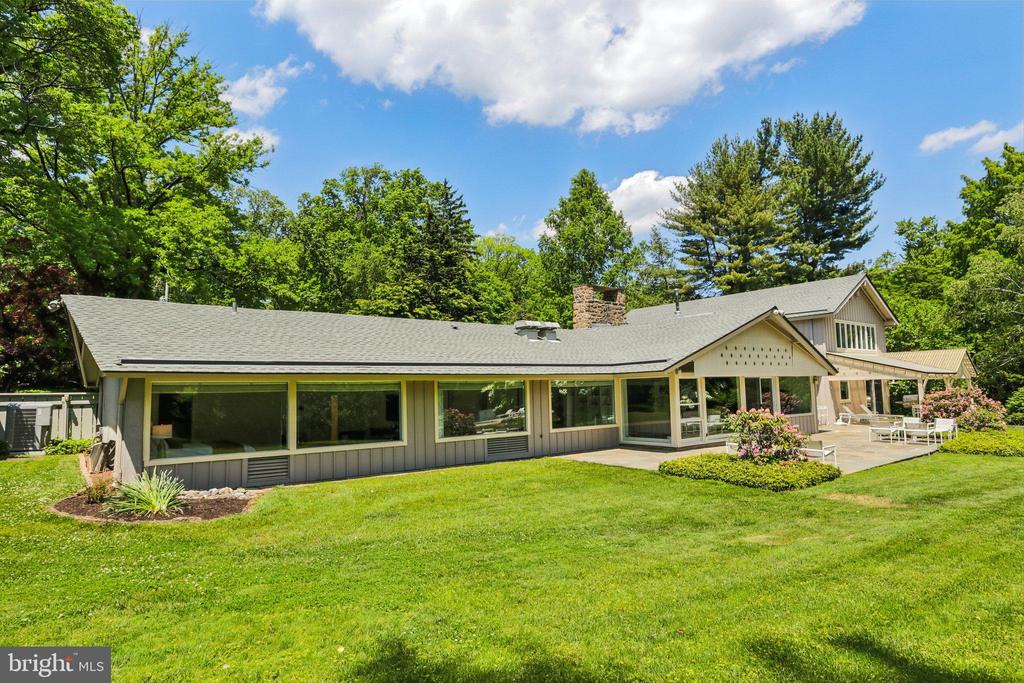 1673 PAPER MILL ROAD
