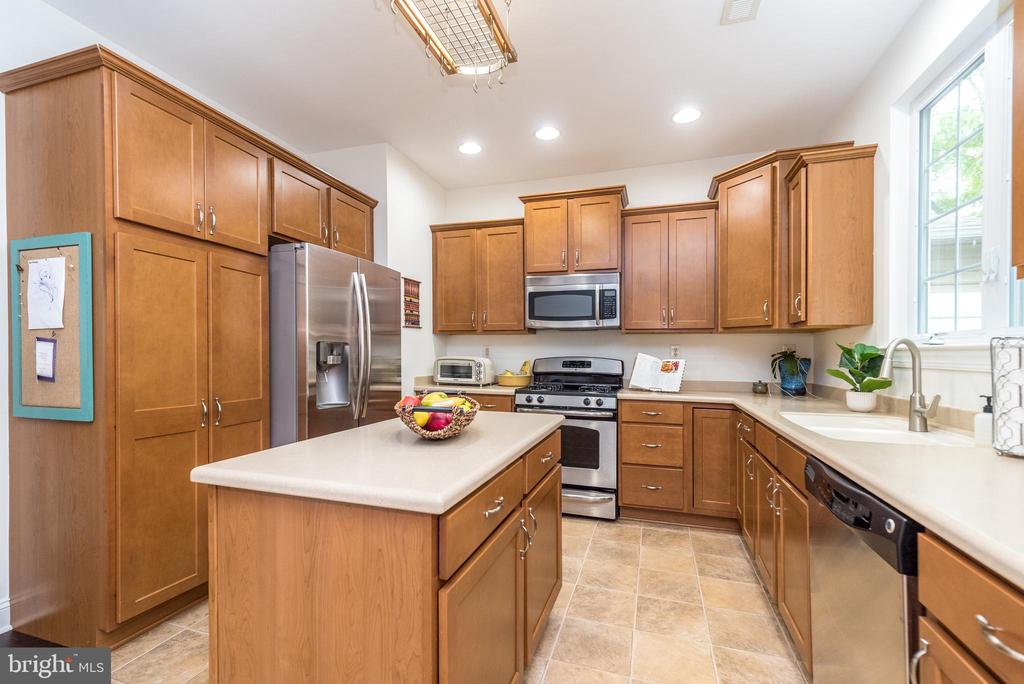 103 MARY AMBLER WAY
