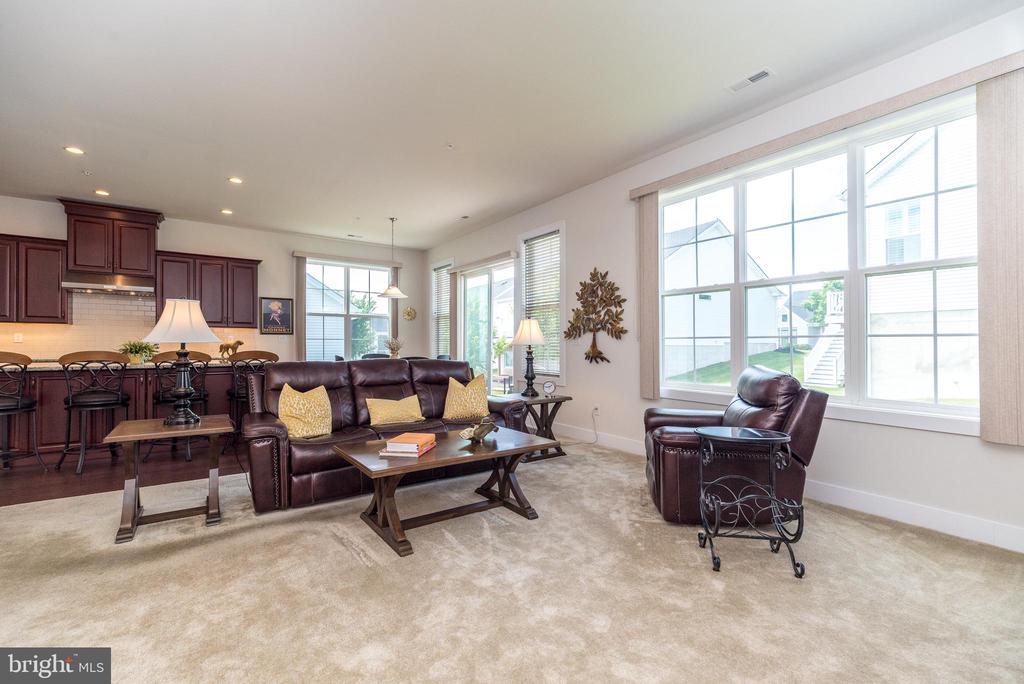 300 DRYDEN ROAD E