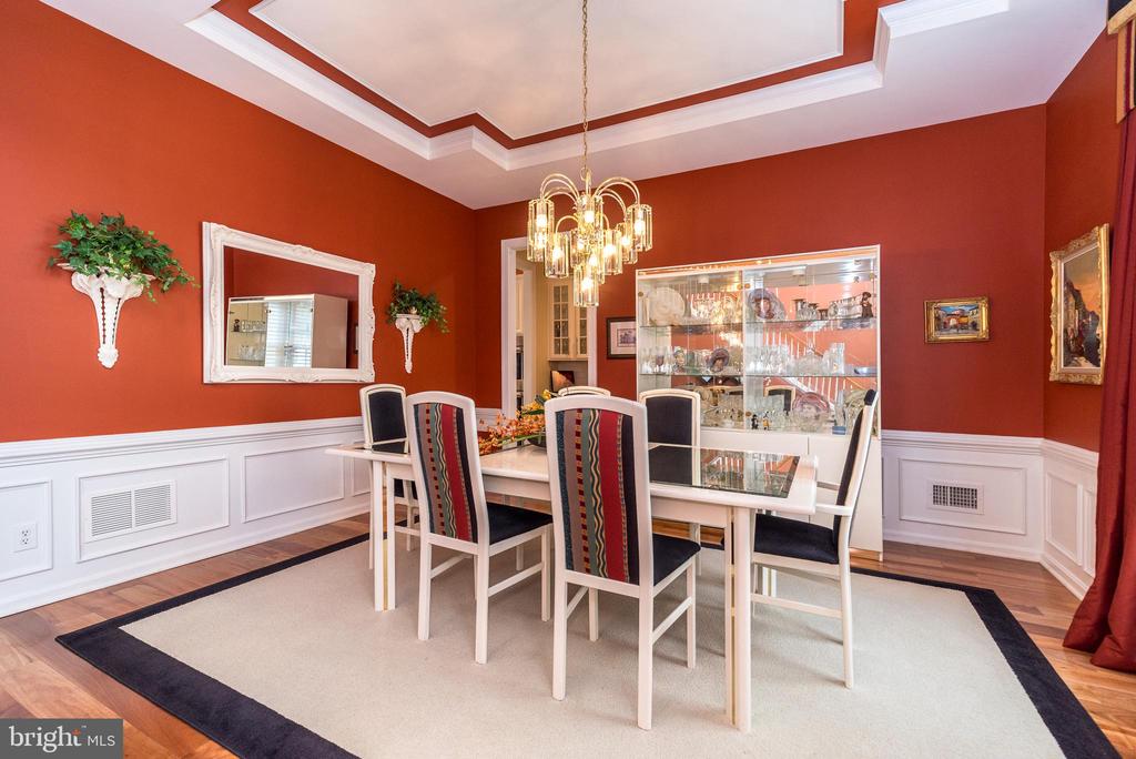 295 GOLDENROD DRIVE