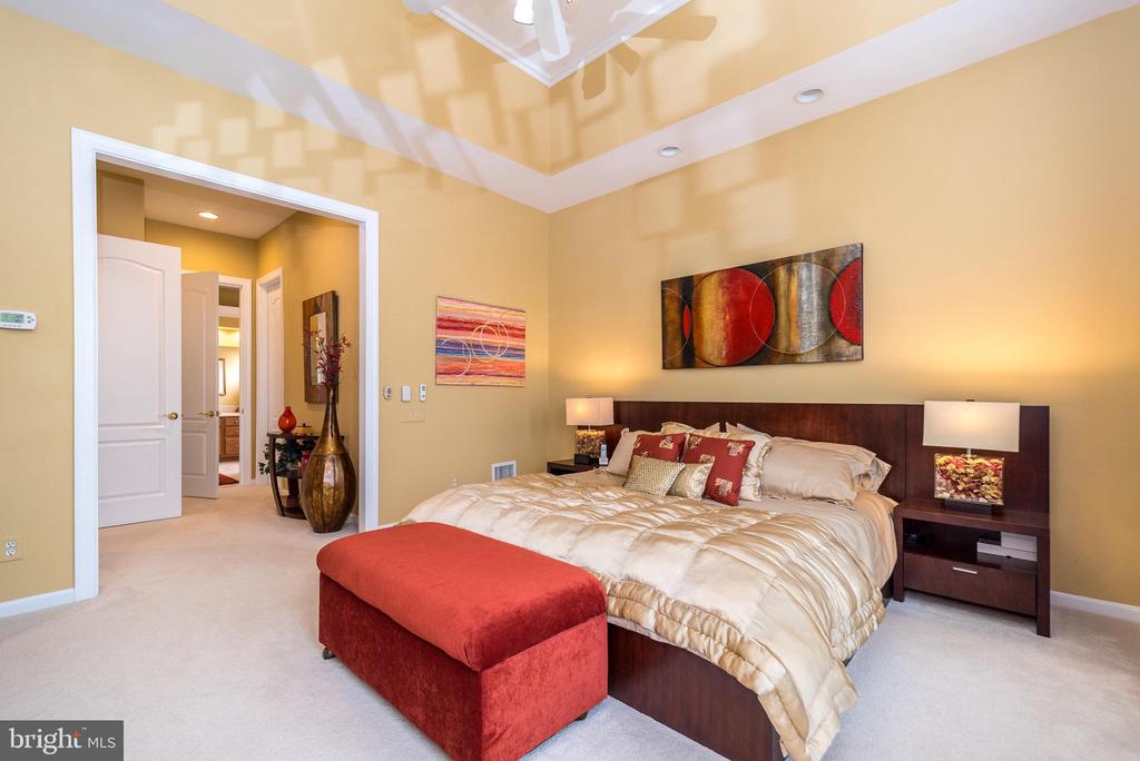 295 GOLDENROD DRIVE