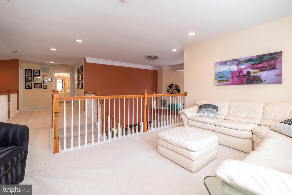 295 GOLDENROD DRIVE
