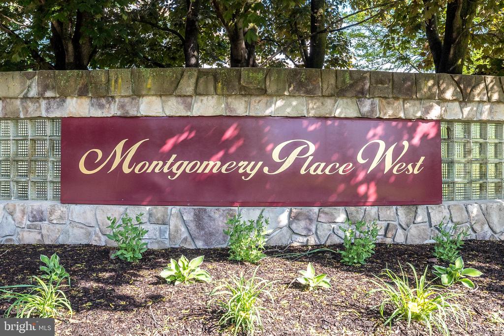2602 MARYANNES COURT 2602