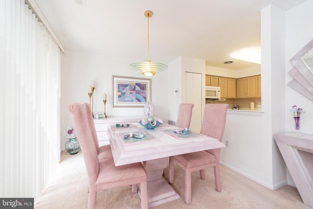 2602 MARYANNES COURT 2602