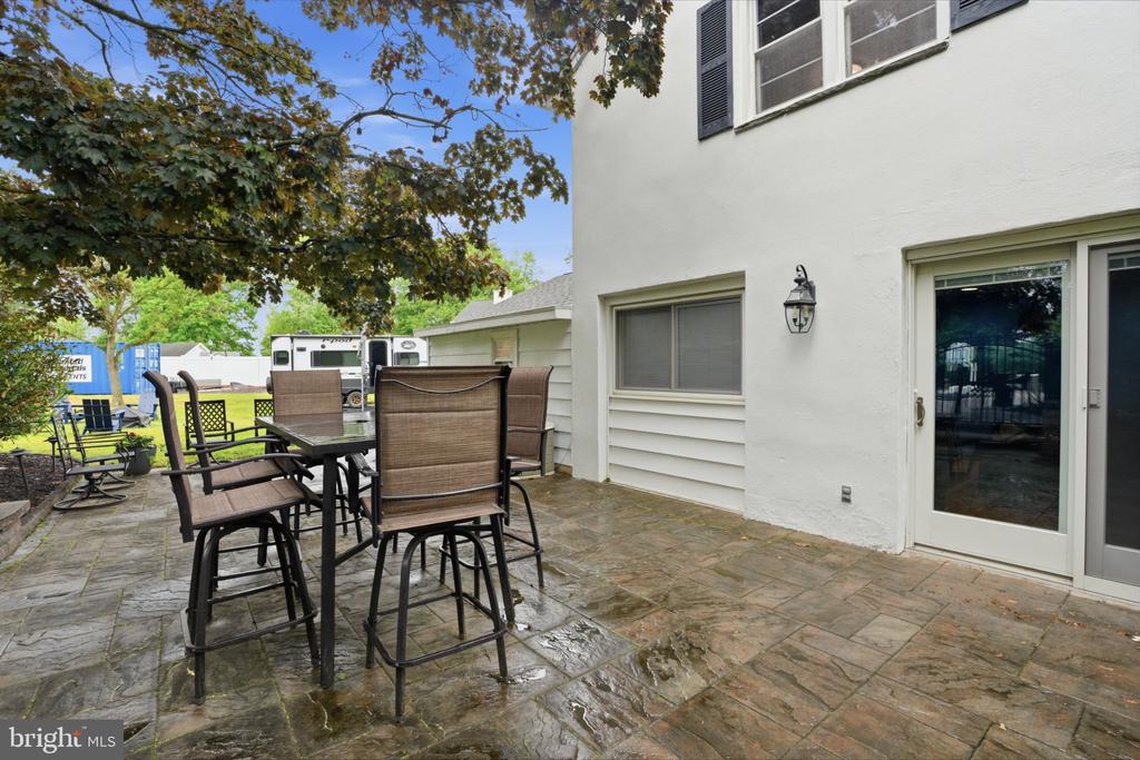 1619 SHEPARD DRIVE