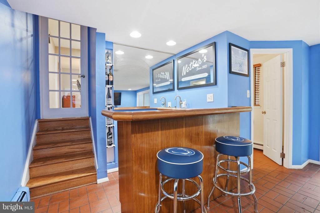1619 SHEPARD DRIVE
