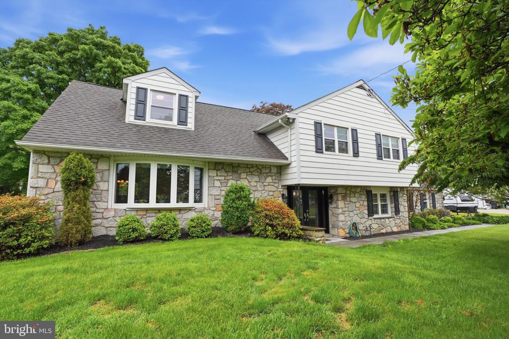 1619 SHEPARD DRIVE
