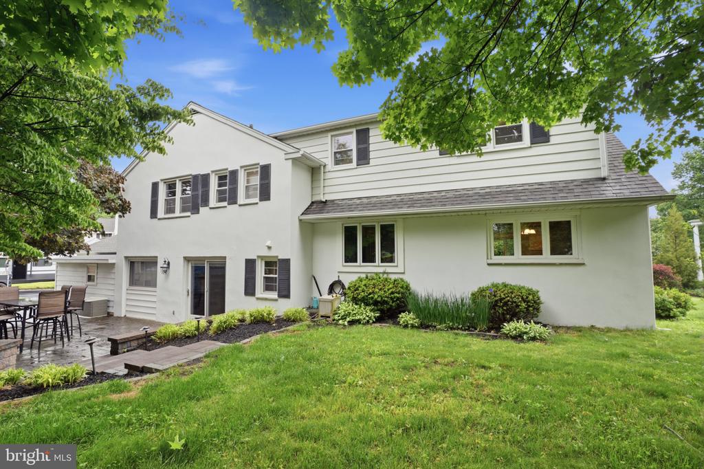 1619 SHEPARD DRIVE