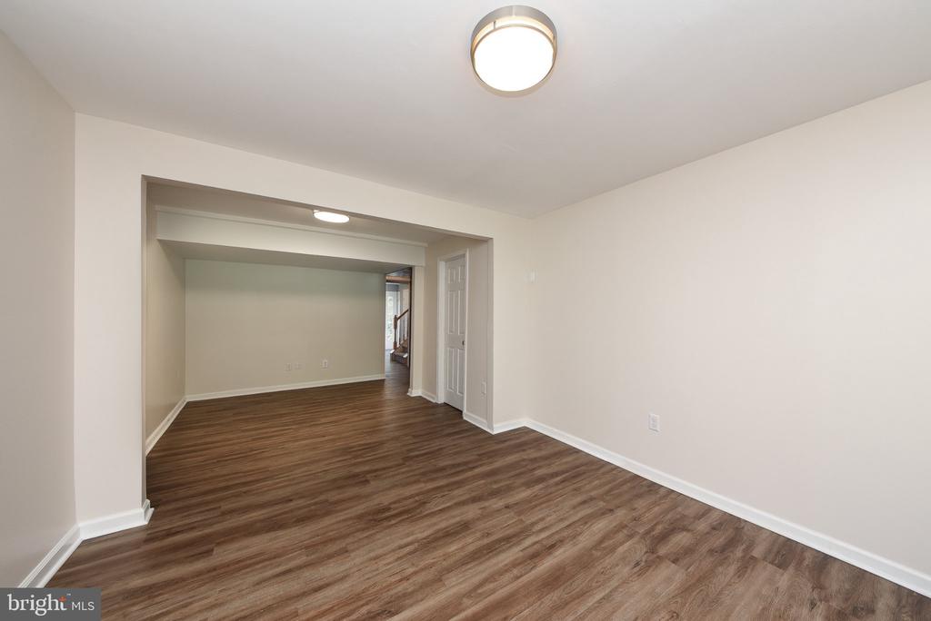401 JENE COURT
