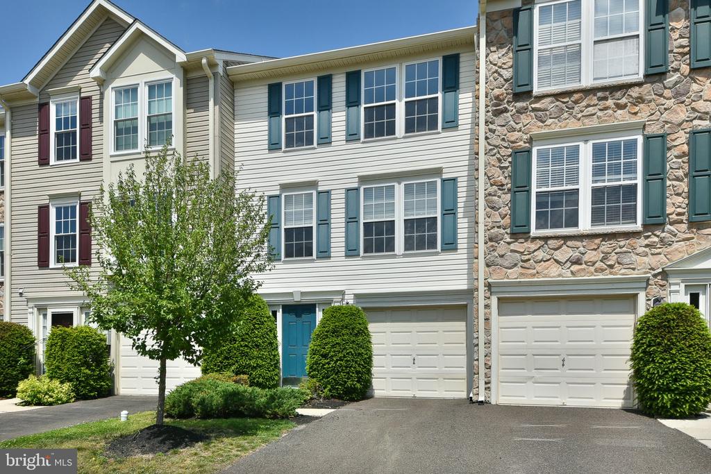 401 JENE COURT