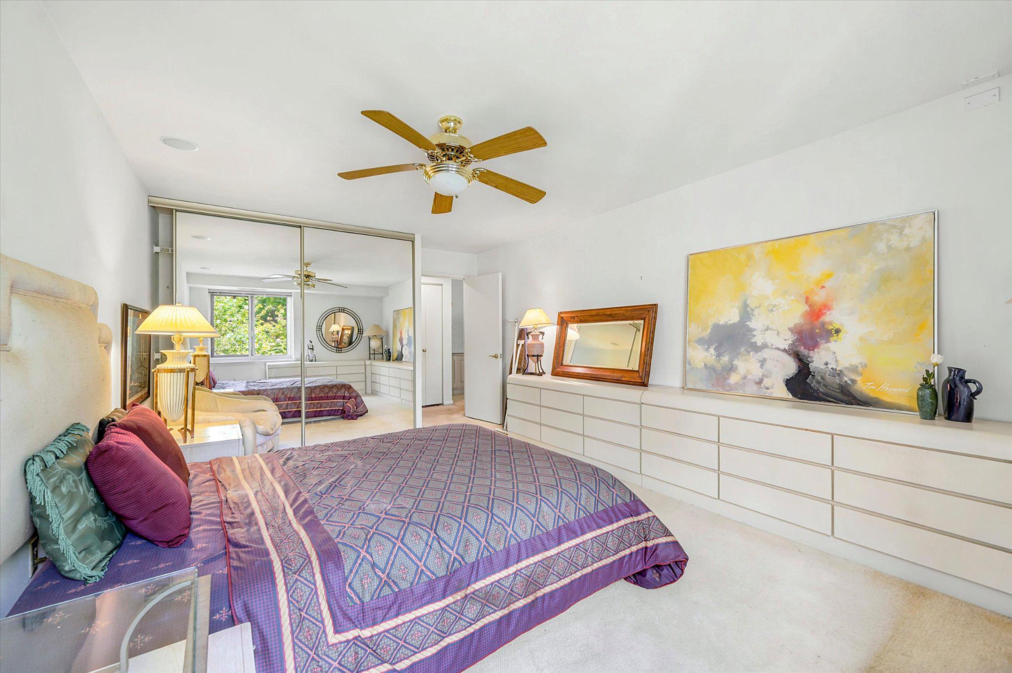 1637 OAKWOOD DRIVE CONDO 321