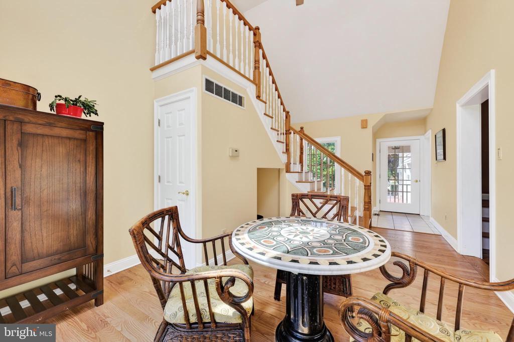 1203 SLOUGH DRIVE