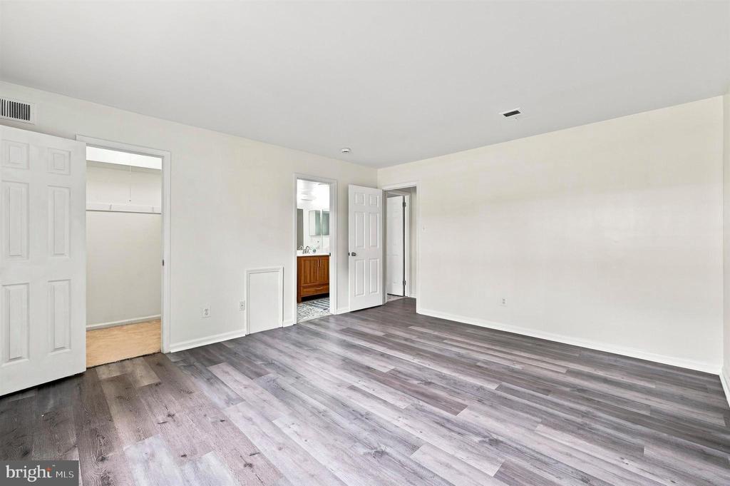 62 RAMSGATE COURT 211 U-62