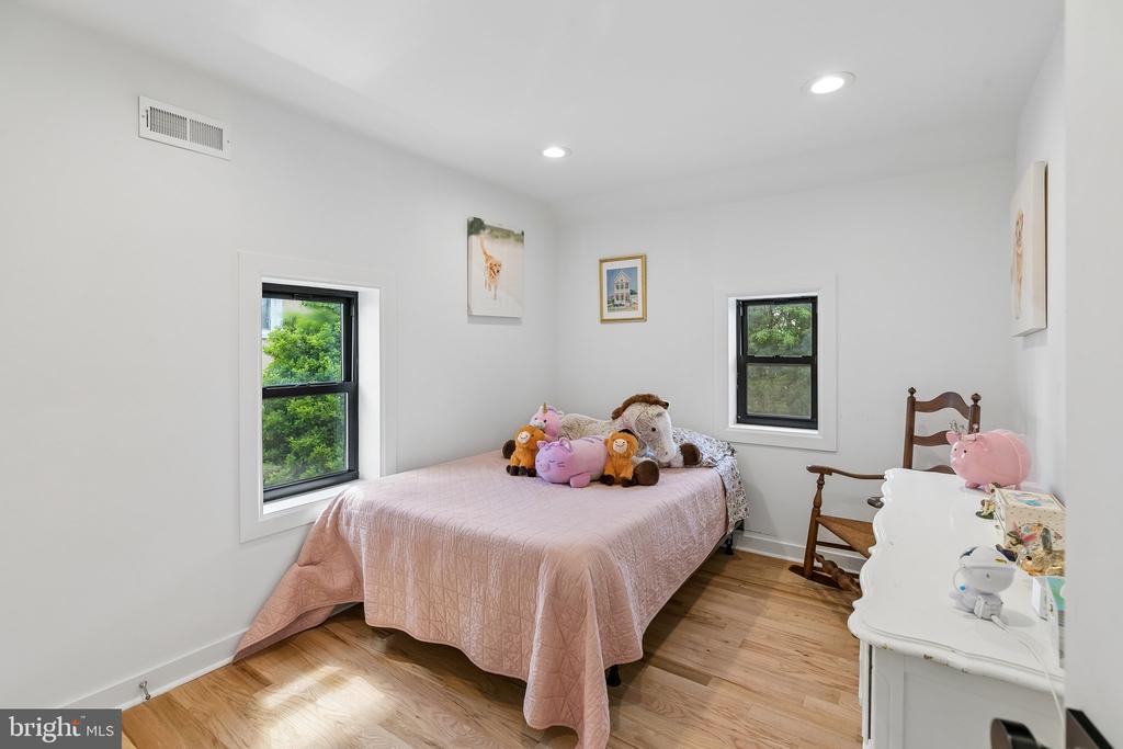 41 BELMONT AVENUE
