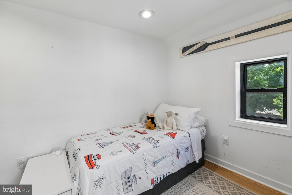 41 BELMONT AVENUE